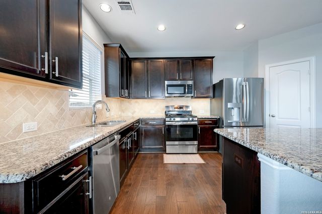 6801 Concho Crk, Schertz, TX 78108