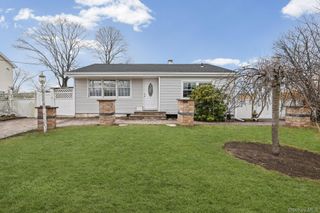 186 Westwood Drive, Brentwood, NY 11717