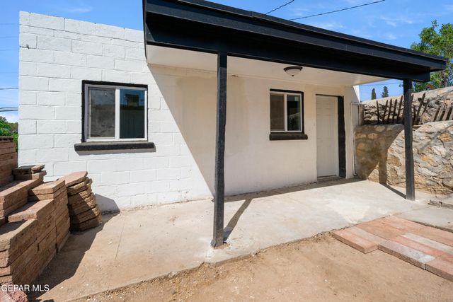 1511 N Virginia Street, El Paso, TX 79902