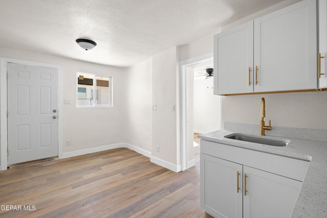 1511 N Virginia Street, El Paso, TX 79902
