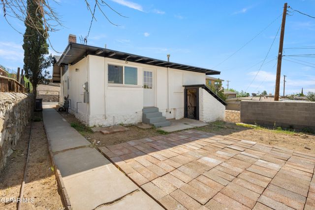 1511 N Virginia Street, El Paso, TX 79902