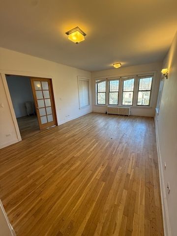 2145 W Lunt Avenue 3, Chicago, IL 60645