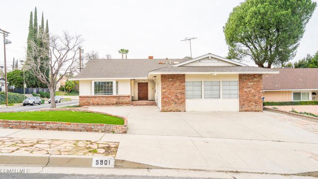 5901 Hanna Avenue, Woodland Hills, CA 91367