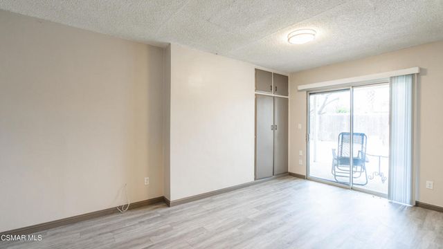 5901 Hanna Avenue, Woodland Hills, CA 91367