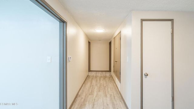 5901 Hanna Avenue, Woodland Hills, CA 91367