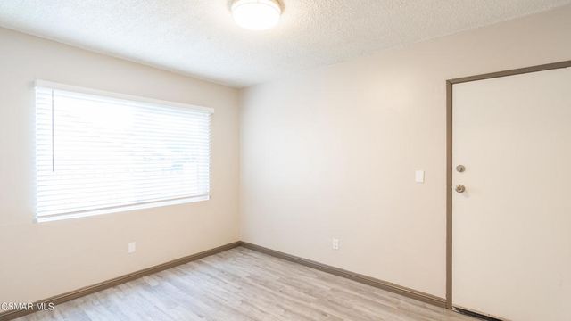 5901 Hanna Avenue, Woodland Hills, CA 91367