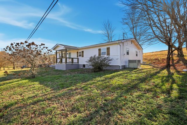 2565 Garretts Chapel Road, Chickamauga, GA 30707