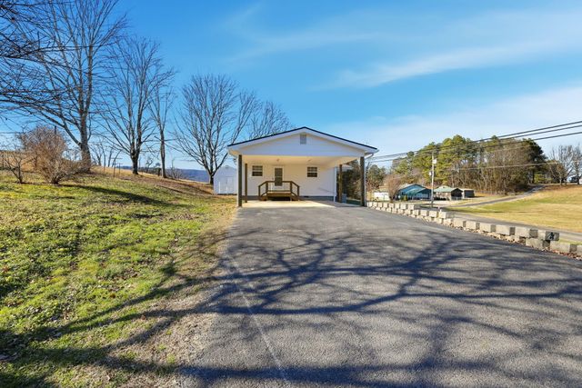 2565 Garretts Chapel Road, Chickamauga, GA 30707