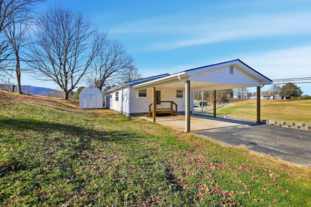 2565 Garretts Chapel Road, Chickamauga, GA 30707