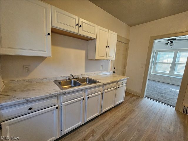 3430 Beechwood Avenue, Cleveland Heights, OH 44118