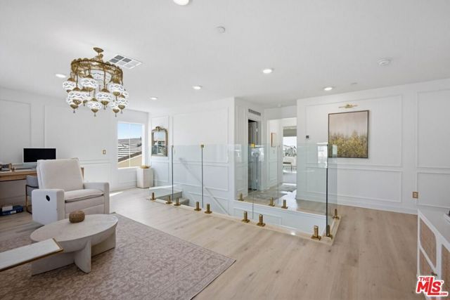 16763 Mistletoe Lane, Fontana, CA 92336