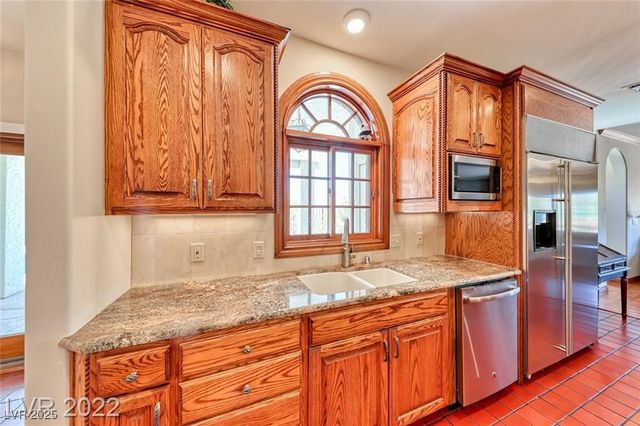 220 Hallett Cove Court, Boulder City, NV 89005