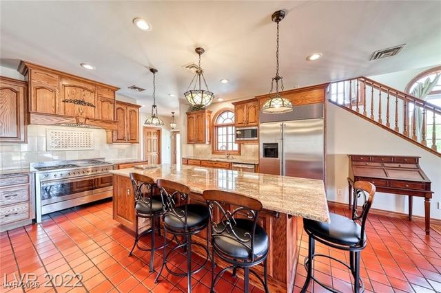 220 Hallett Cove Court, Boulder City, NV 89005