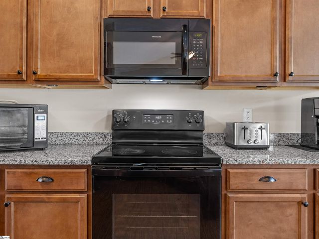 615 Mica Lane, Chesnee, SC 29323