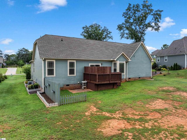 615 Mica Lane, Chesnee, SC 29323
