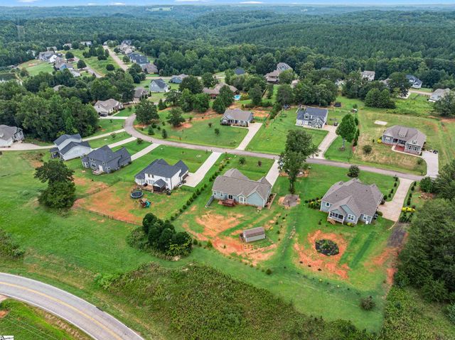 615 Mica Lane, Chesnee, SC 29323