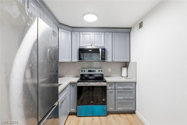 208 Orland Street 10, Las Vegas, NV 89107