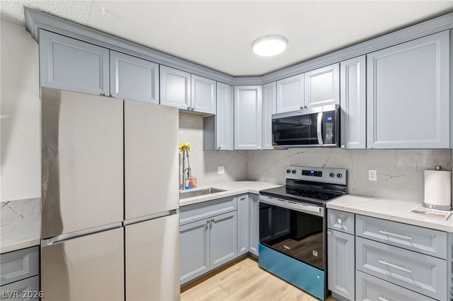 208 Orland Street 10, Las Vegas, NV 89107