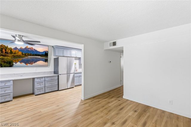 208 Orland Street 10, Las Vegas, NV 89107