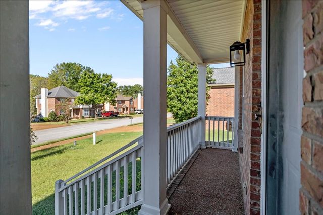 7928 Boone Trce, Nashville, TN 37221