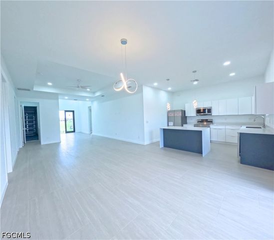 2226 NW 1st TER, Cape Coral, FL 33993