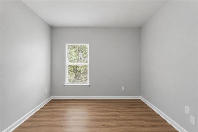 379 Yonkers Avenue NW, Atlanta, GA 30314