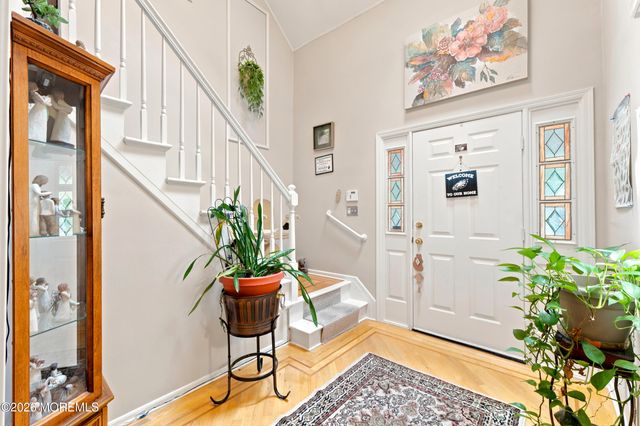 9 Benjamin Court, Old Bridge, NJ 08857