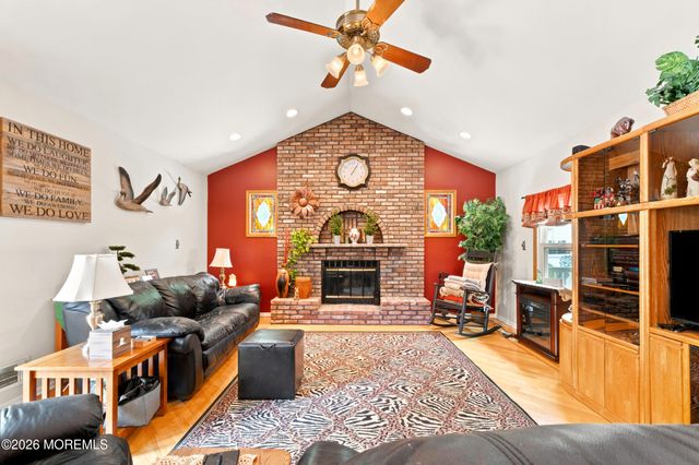 9 Benjamin Court, Old Bridge, NJ 08857