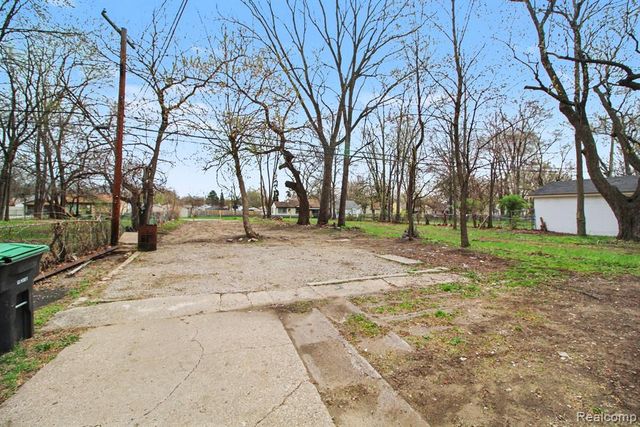 6477 Westpoint Street, Taylor, MI 48180