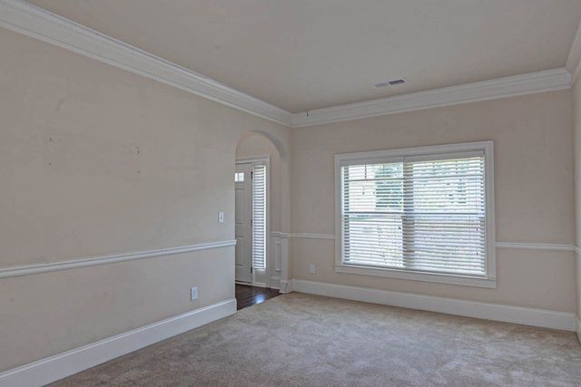 32 Caen Drive, Fort Mitchell, AL 36856