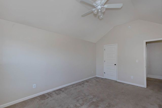 32 Caen Drive, Fort Mitchell, AL 36856