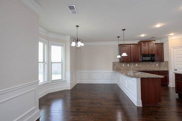 32 Caen Drive, Fort Mitchell, AL 36856