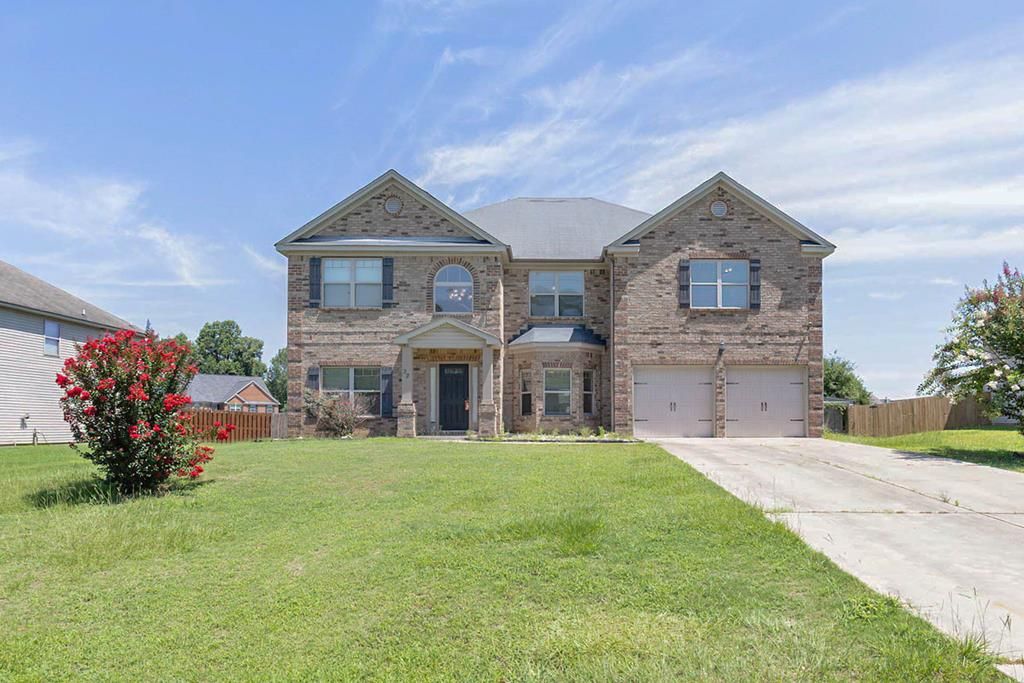 32 Caen Drive, Fort Mitchell, AL 36856