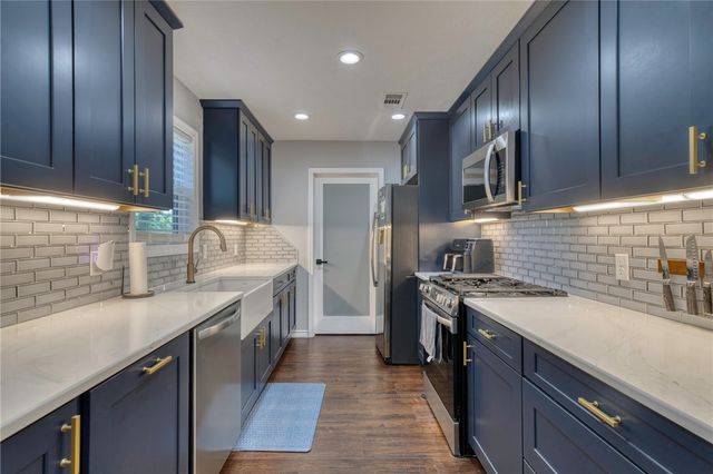 3266 FAZZINO LANE, Bryan, TX 77807