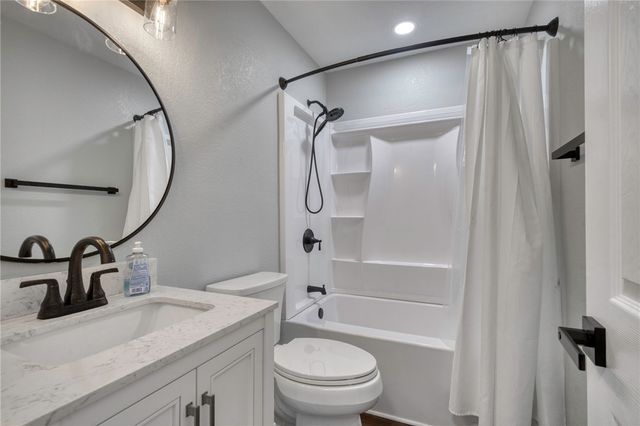 3266 FAZZINO LANE, Bryan, TX 77807