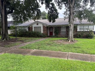 534 Bayview Drive, El Lago, TX 77586