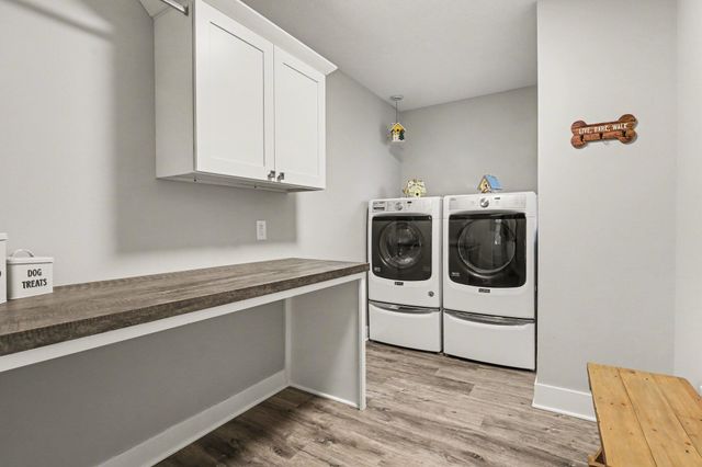 867 Harper Woods Drive SW 32, Byron Center, MI 49315