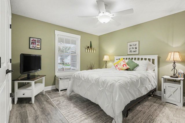 867 Harper Woods Drive SW 32, Byron Center, MI 49315