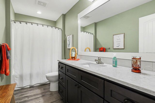 867 Harper Woods Drive SW 32, Byron Center, MI 49315
