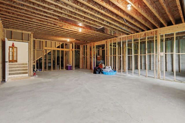 867 Harper Woods Drive SW 32, Byron Center, MI 49315