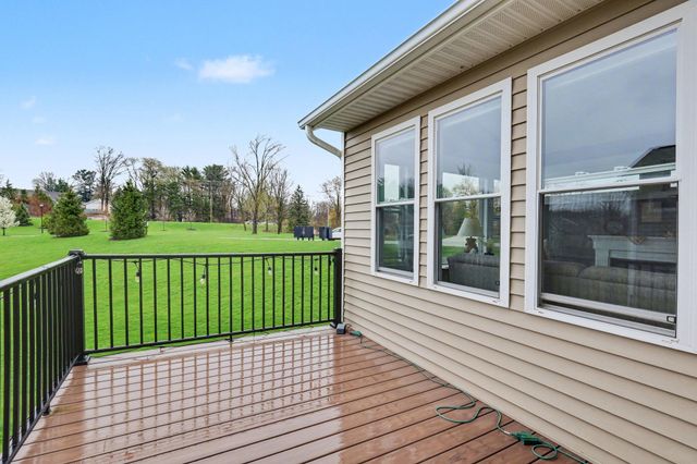 867 Harper Woods Drive SW 32, Byron Center, MI 49315