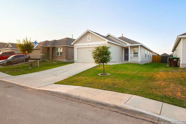8447 Cassia Cv, Converse, TX 78109