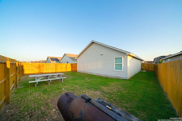 8447 Cassia Cv, Converse, TX 78109