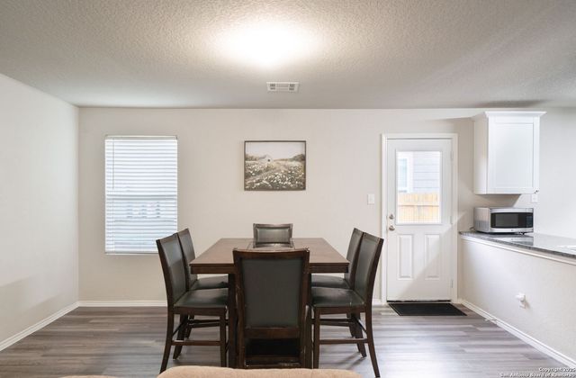 8447 Cassia Cv, Converse, TX 78109