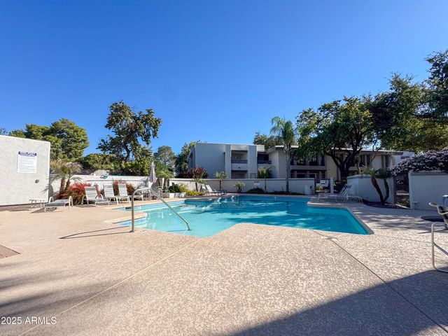 5217 N 24TH Street 103, Phoenix, AZ 85016