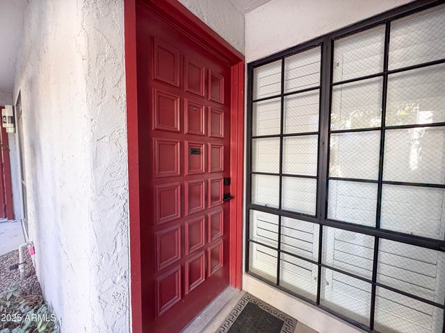 5217 N 24TH Street 103, Phoenix, AZ 85016