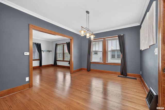 1514 16TH Street, Moline, IL 61265