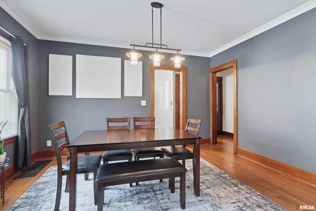 1514 16TH Street, Moline, IL 61265