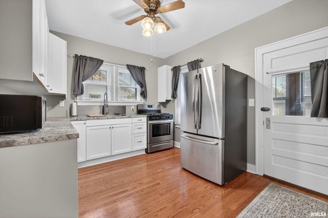 1514 16TH Street, Moline, IL 61265