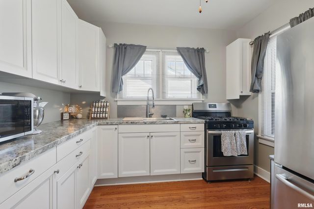 1514 16TH Street, Moline, IL 61265